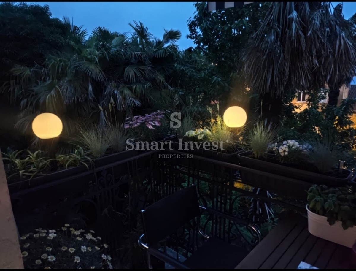 ABBAZIA, spazioso appartamento con balcone e vista mare