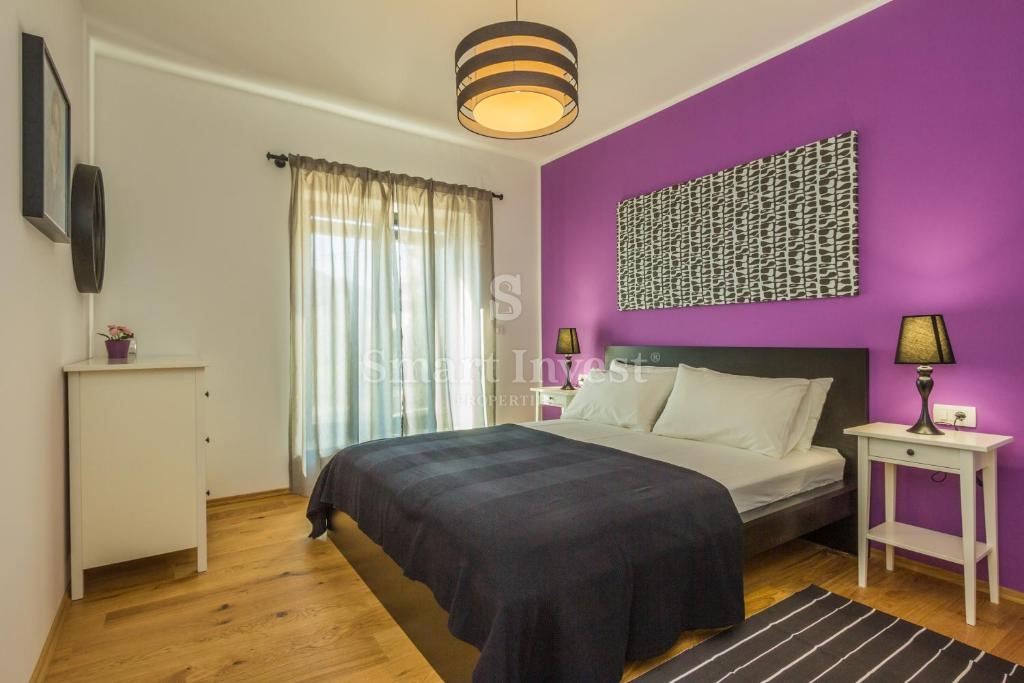 IKA - OPRIĆ, villa con 4 appartamenti e vista panoramica sul mare