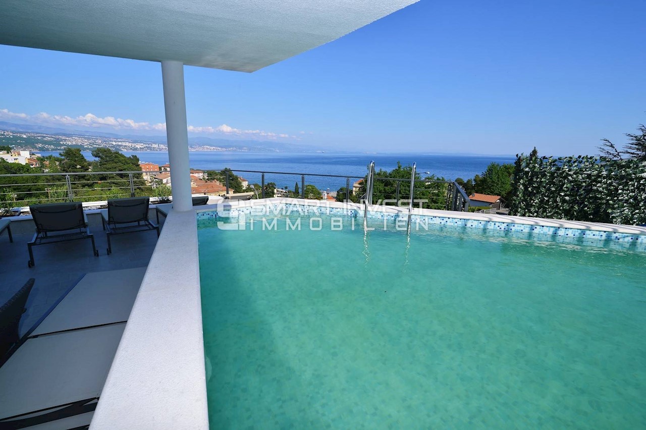 OPATIJA - CENTER, Luxury villa with 6 apartment and sea view