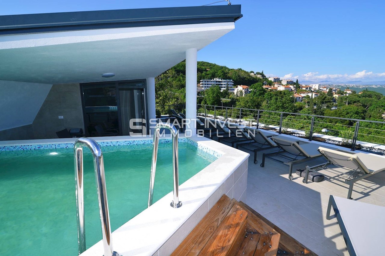 OPATIJA - CENTER, Luxury villa with 6 apartment and sea view