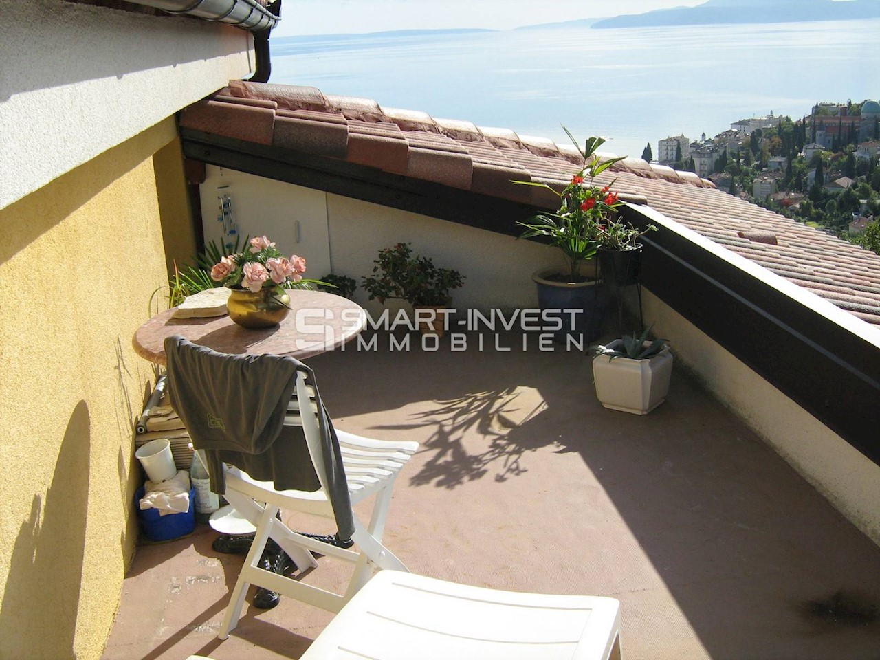 OPATIJA, 2-bedrooms apartment of 78 m2 with sea view and parking