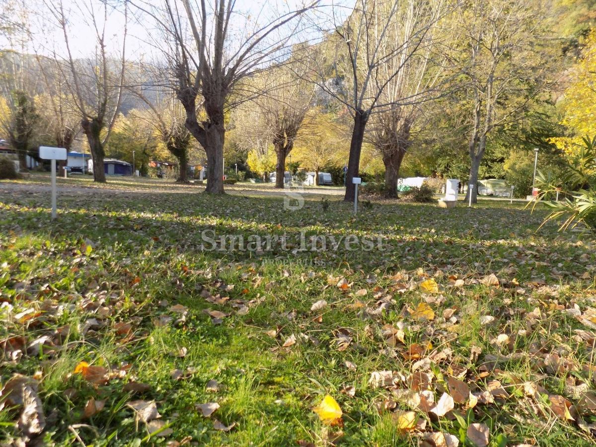 RIVIERA DI OPATIJA,   Terreno di 2095 m2 vicino al mare, a scopo turistico
