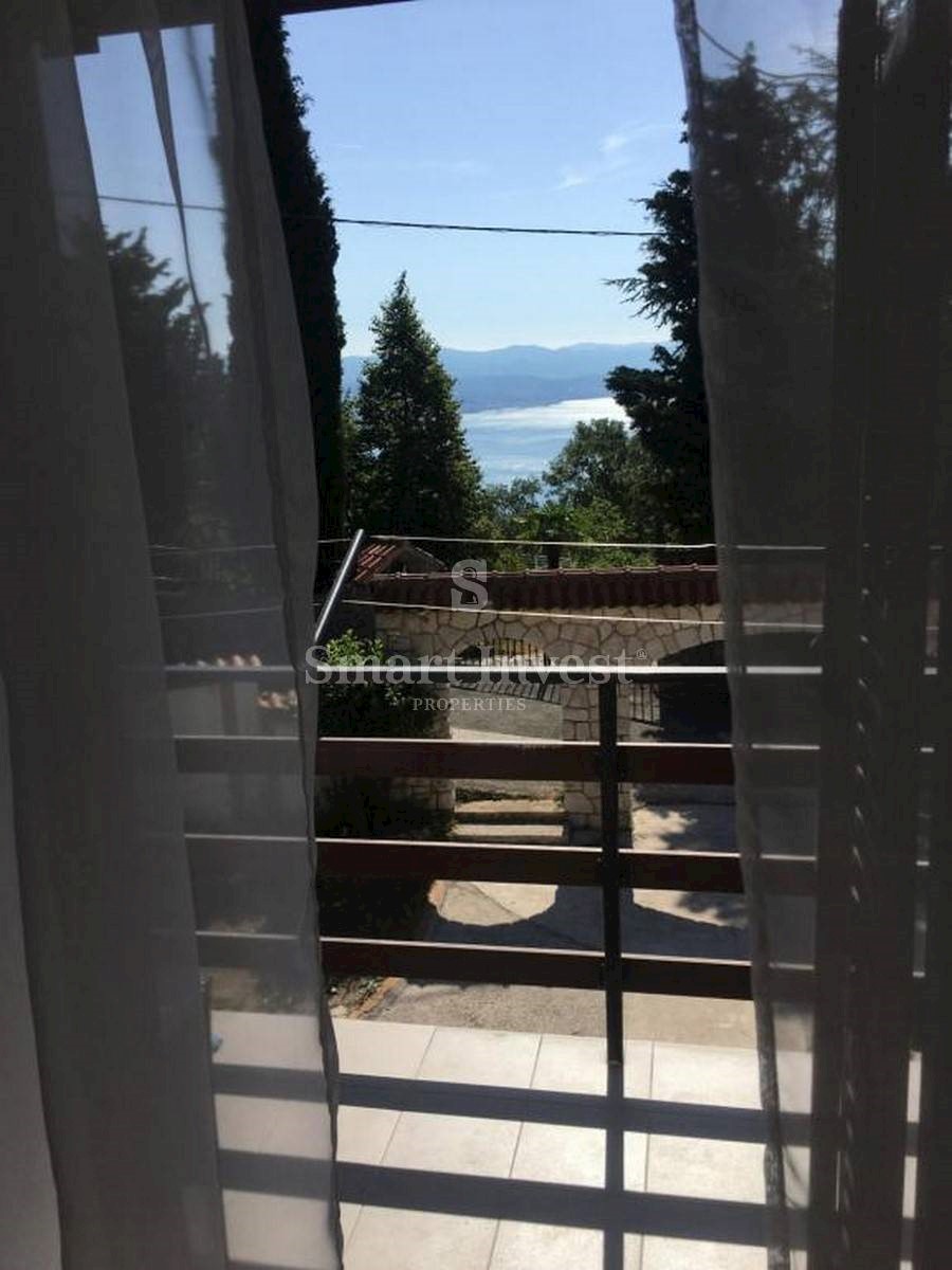 OPATIJA - VEPRINAC, Semi-detached house of 250 m2 with a sea view