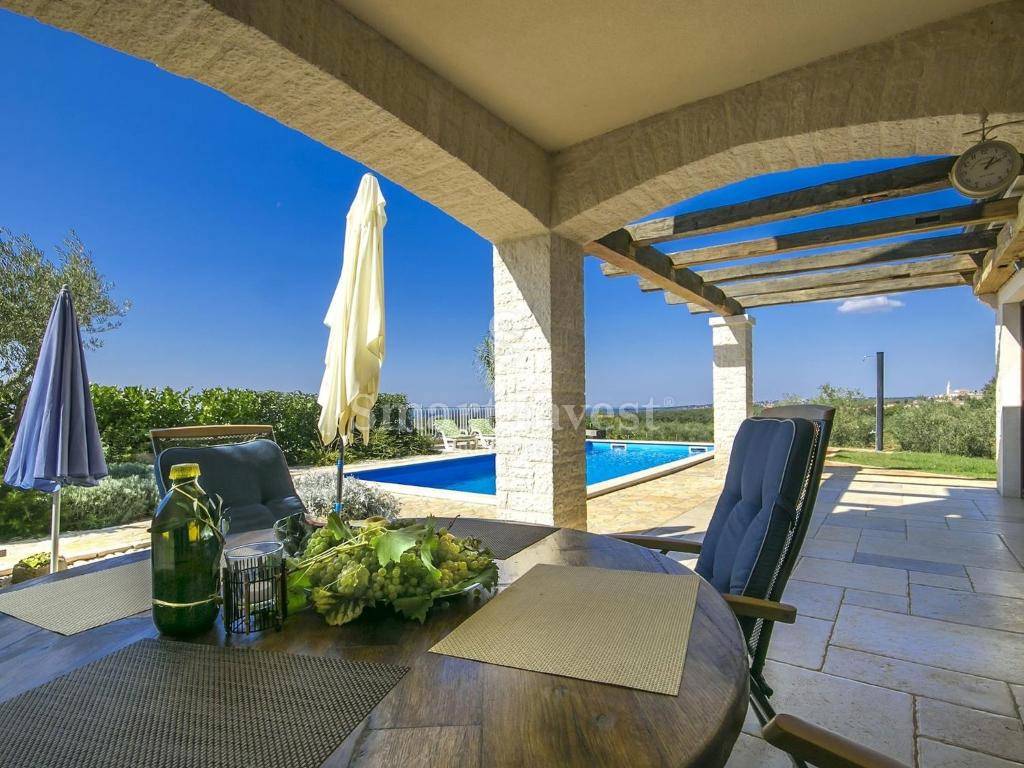 ISTRIA - POREČ vicinity, 3-BEDROOMS VILLA WITH PANORAMIC SEA VIEW