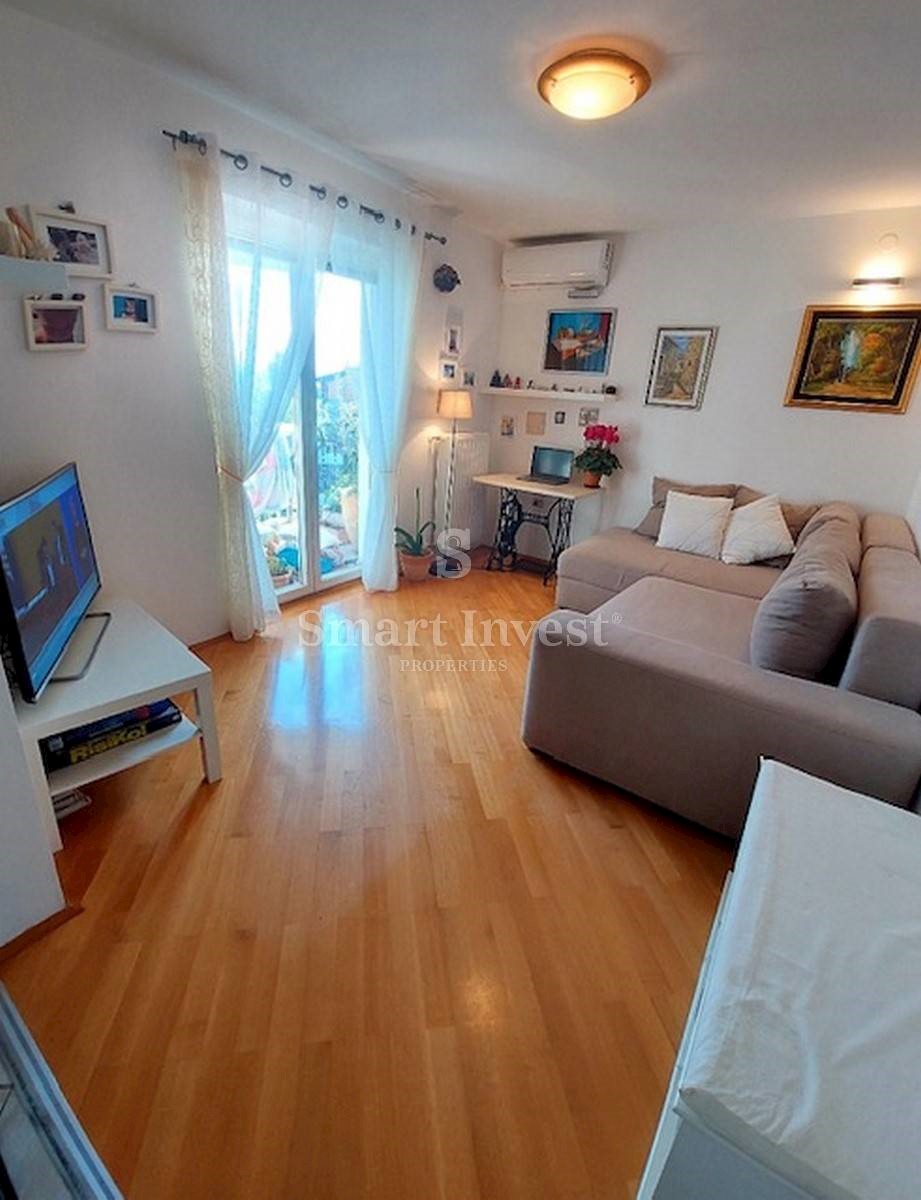 LOVRAN, Beautiful 2-bedrooms apartment with sea view