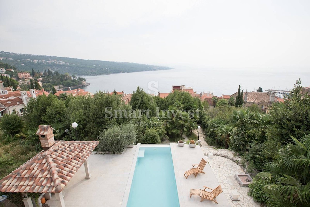 OPATIJA, Bella villa con piscina e vista mare, vicino al mare! (in vendita)