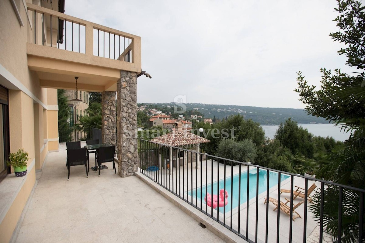 OPATIJA, Bella villa con piscina e vista mare, vicino al mare! (in vendita)