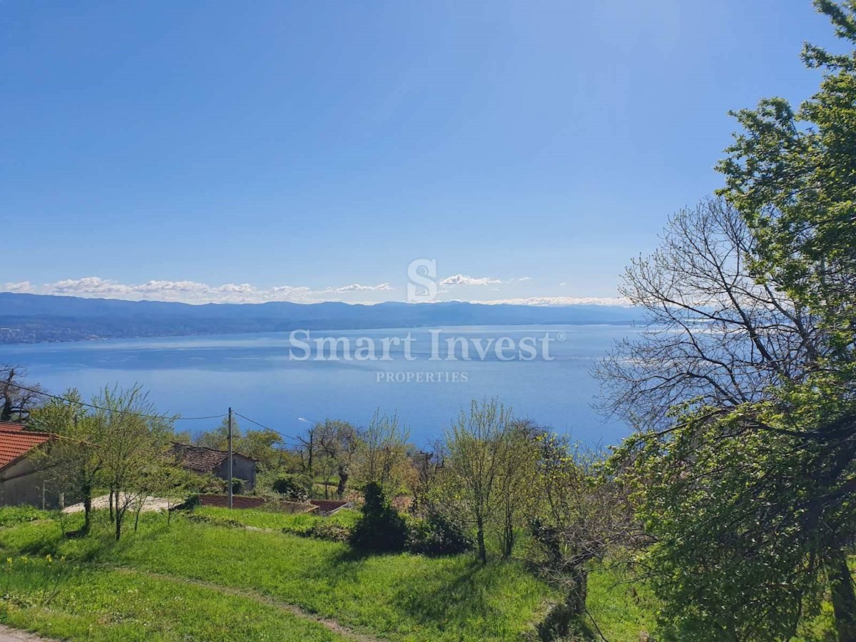 LAURANA - LIGANJ, Tenuta con vecchie case e vista mare, in vendita