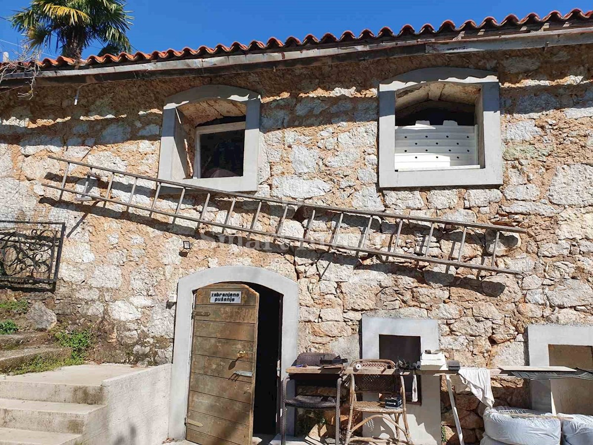 LAURANA - LIGANJ, Tenuta con vecchie case e vista mare, in vendita