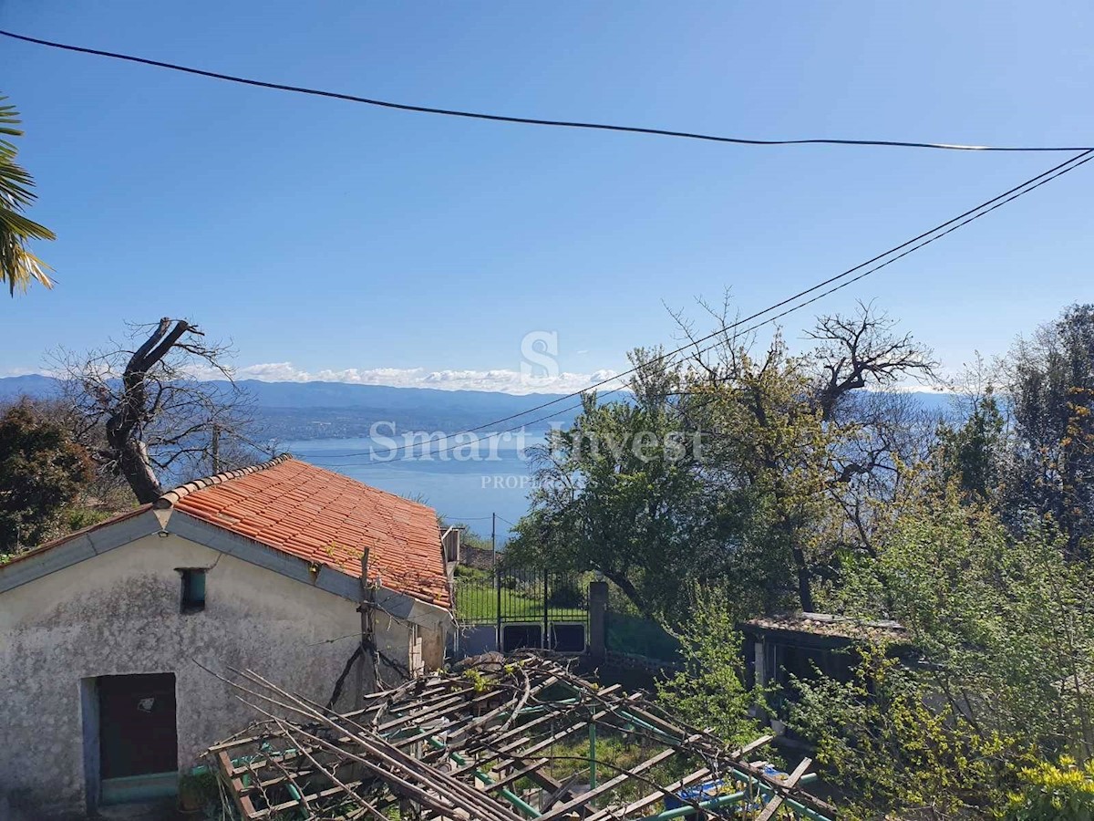 LAURANA - LIGANJ, Tenuta con vecchie case e vista mare, in vendita