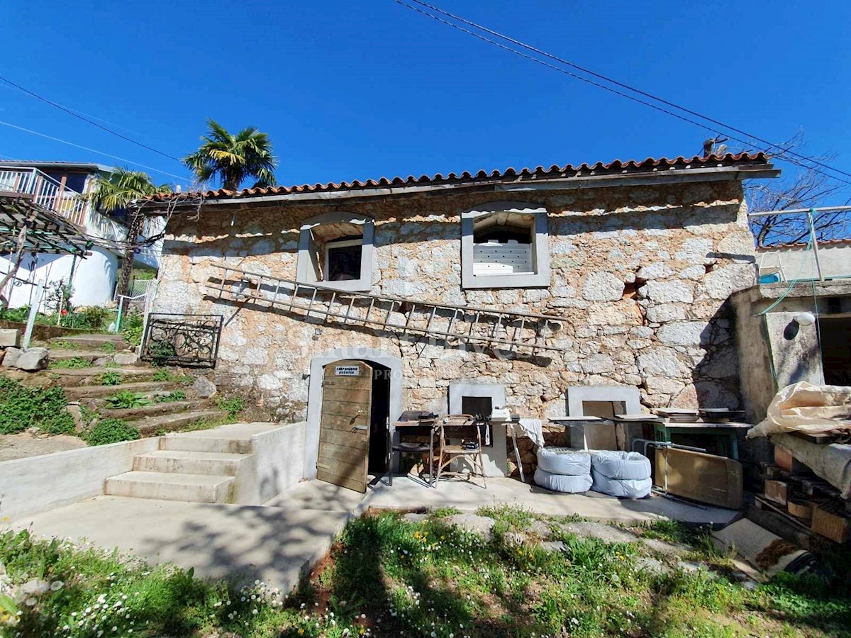 LAURANA - LIGANJ, Tenuta con vecchie case e vista mare, in vendita