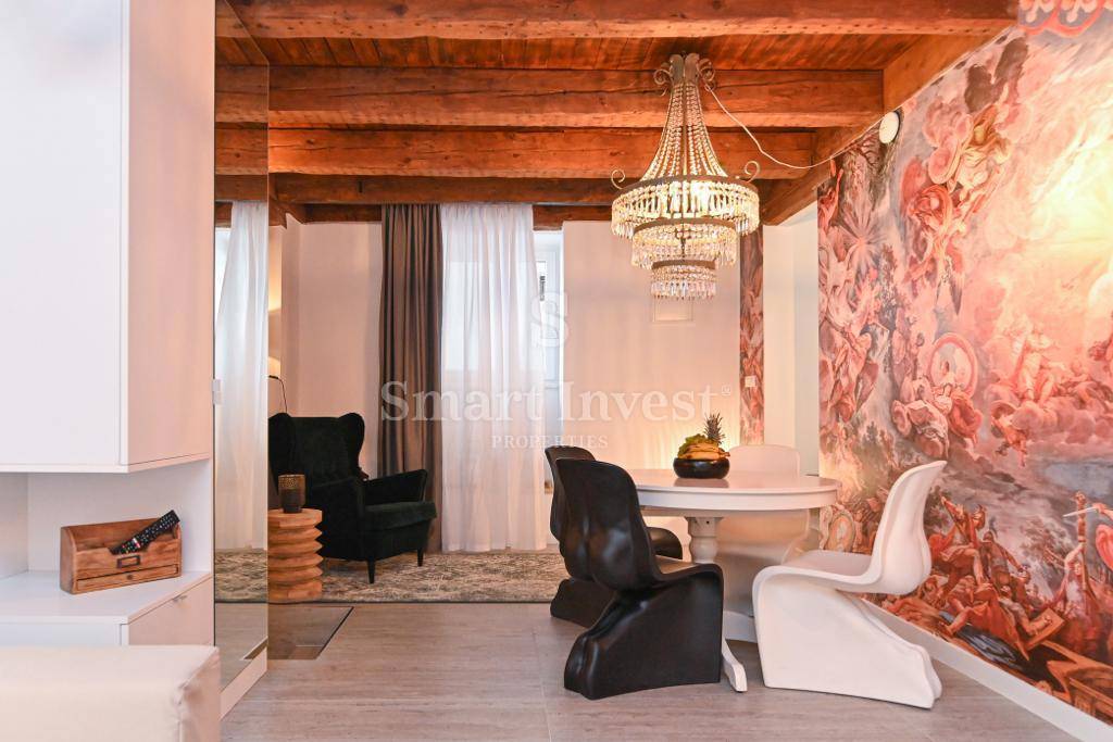 ABBAZIA - CENTRO, due appartamenti ristrutturati vicino al mare