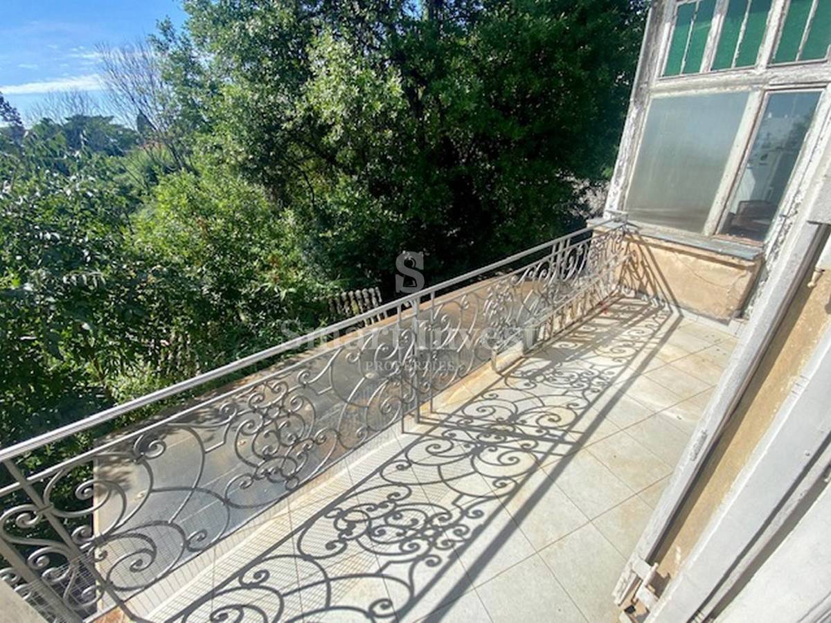 ABBAZIA, appartamento duplex fronte mare, in vendita