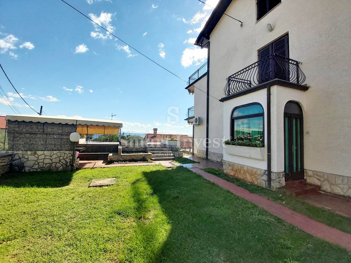 OPATIJA - IKA, Semi-detached house of 195 m2 with panoramic sea view