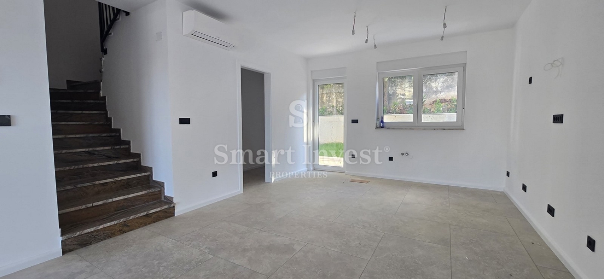 Casa Kukuljanovo, Bakar, 1m2