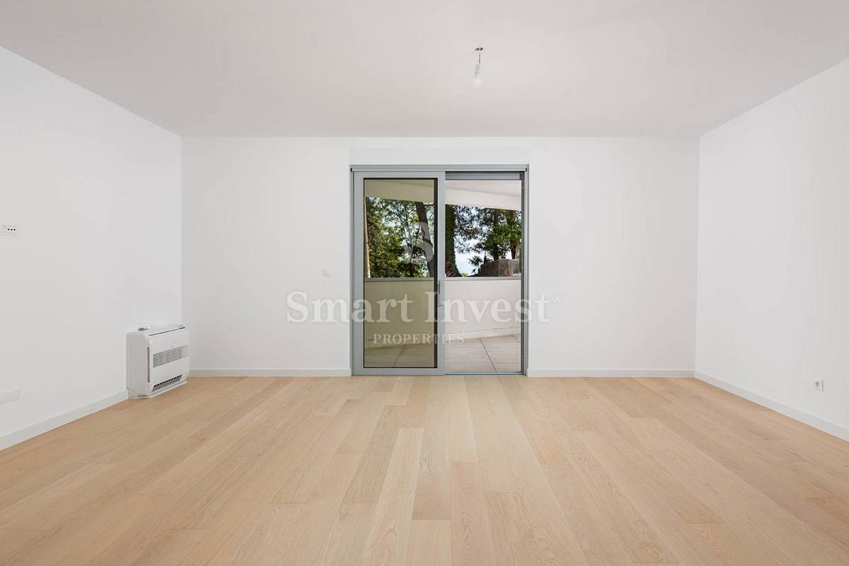 ABBAZIA, appartamento in complesso con piscina