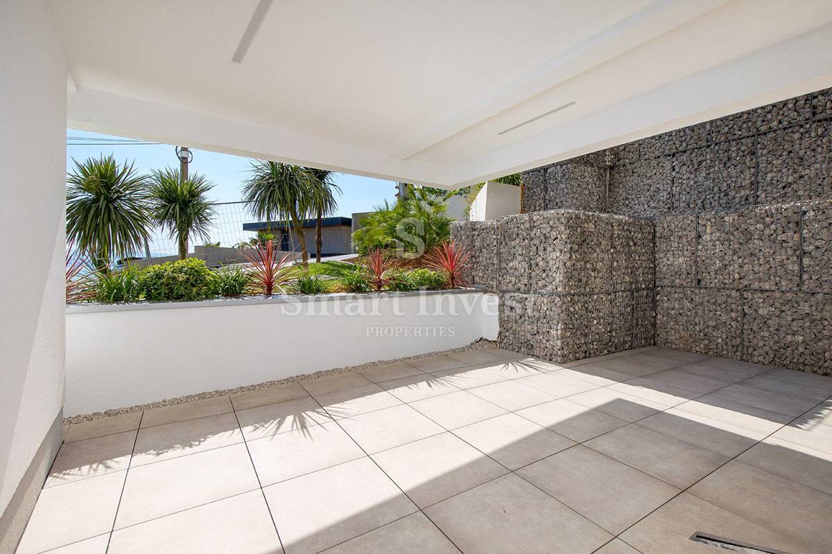 ABBAZIA, appartamento in complesso con piscina