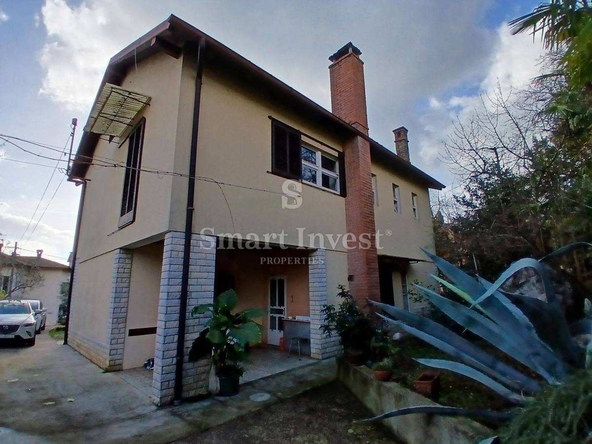 LAURANA, casa indipendente di 220 m2 vicino al mare