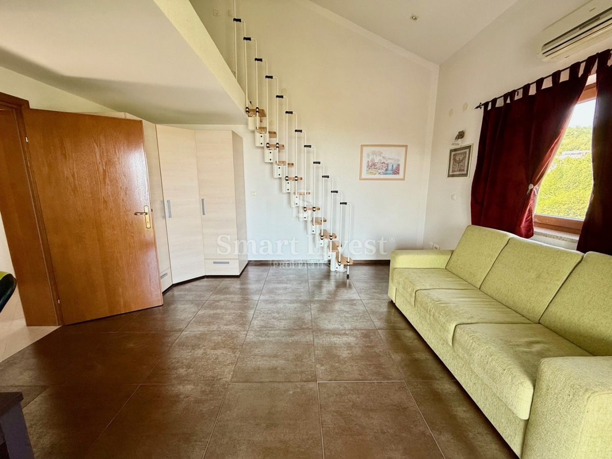 IČIĆI - POLJANE, casa indipendente con piscina