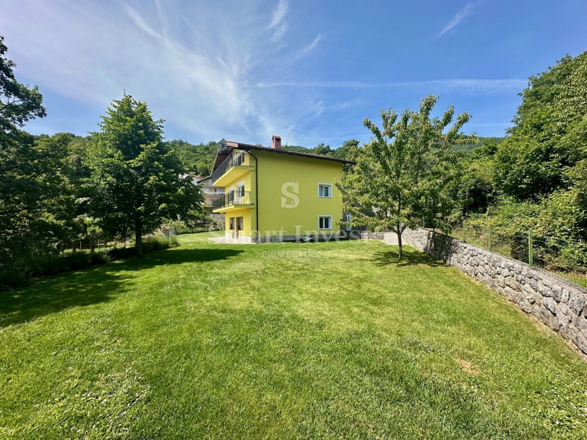 ABBAZIA - RUKAVAC, casa indipendente con vista mare in posizione tranquilla