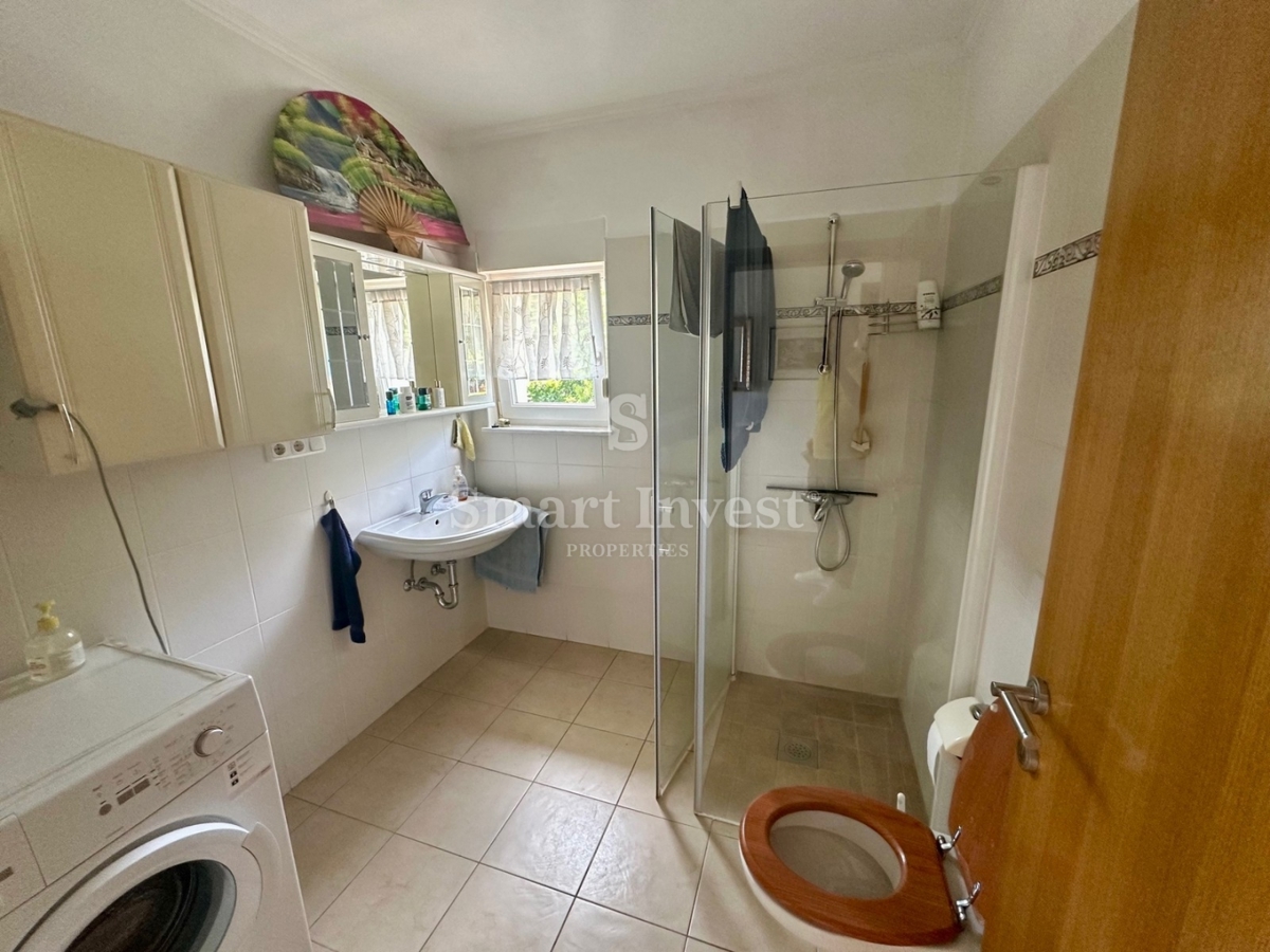 ABBAZIA - RUKAVAC, casa indipendente con vista mare in posizione tranquilla