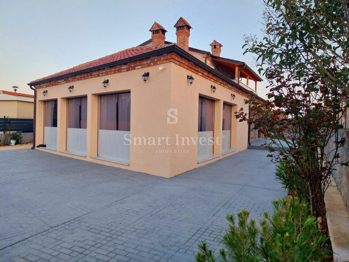 Casa Svetvinčenat, 207m2