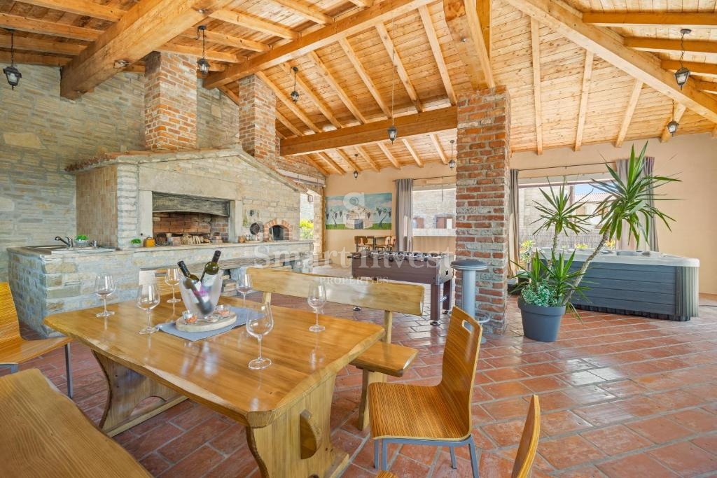 Casa Svetvinčenat, 207m2