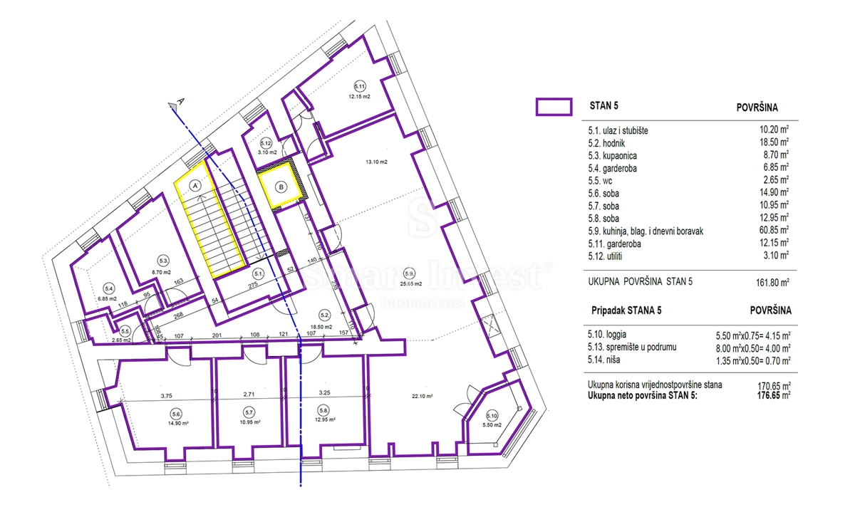 ABBAZIA, lussuoso attico in un'antica villa con parcheggio