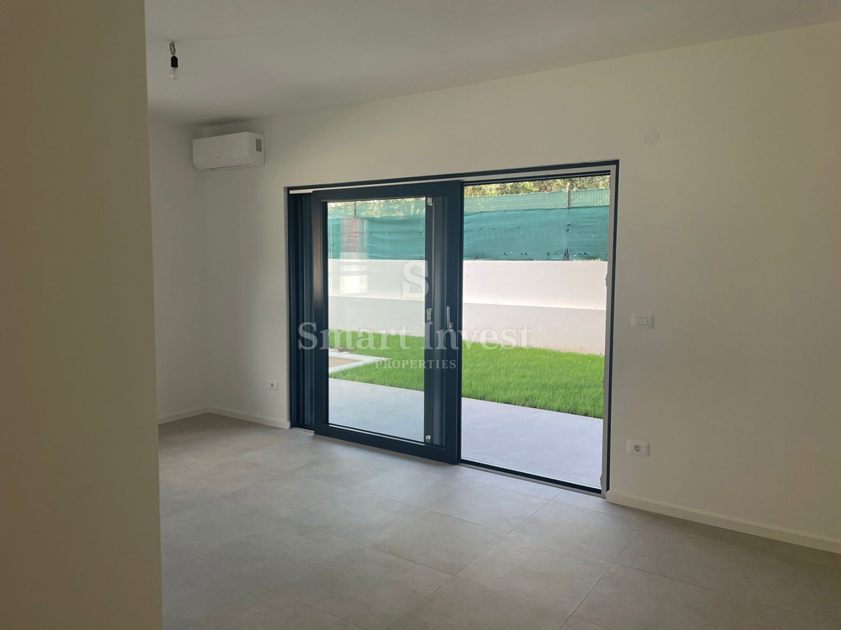 ISTRIA - PREMANTURA, appartamento trilocale con giardino e piscina, in un nuovo edificio