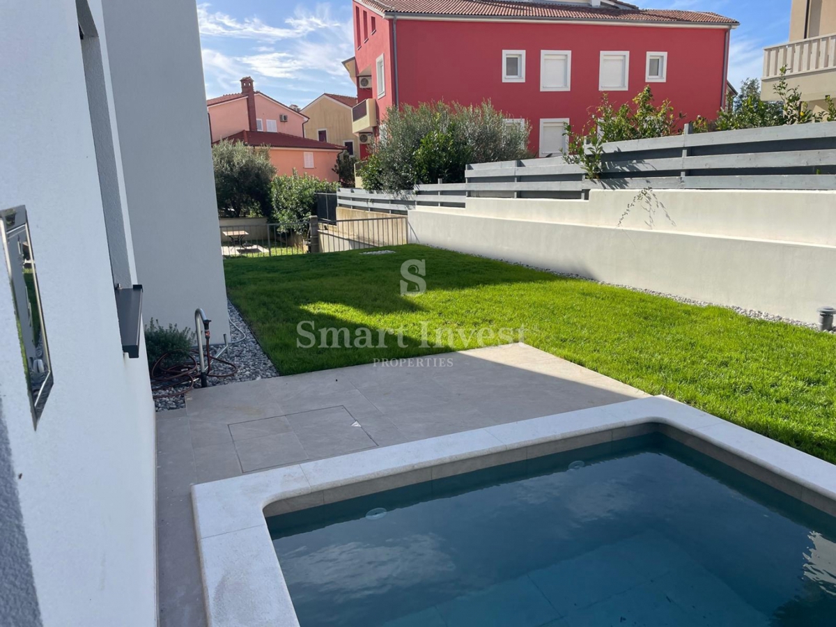 ISTRIA - PREMANTURA, appartamento trilocale con giardino e piscina, in un nuovo edificio