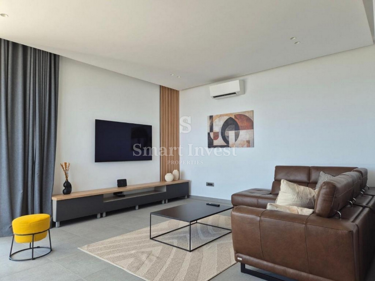 RIVIERA DI ABBAZIA, moderna nuova villa con piscina e vista mare