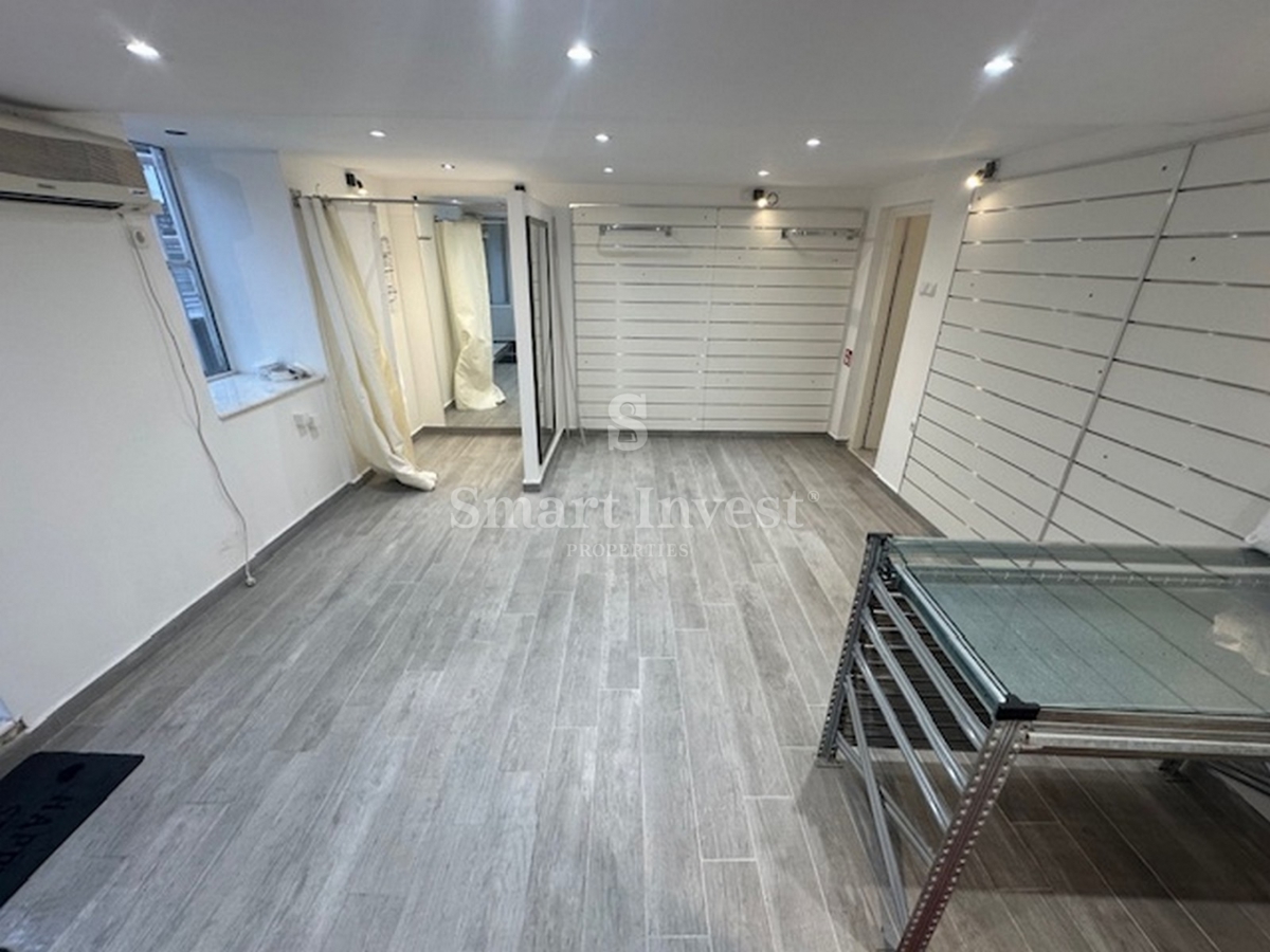 Commerciale Centar, Rijeka, 15m2