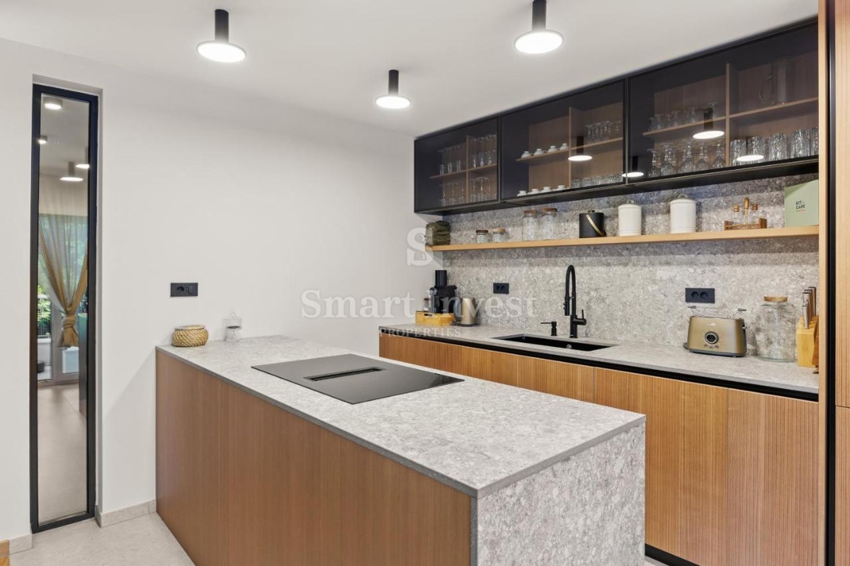 ABBAZIA - OPRIĆ, villa di lusso con piscina vicino al mare