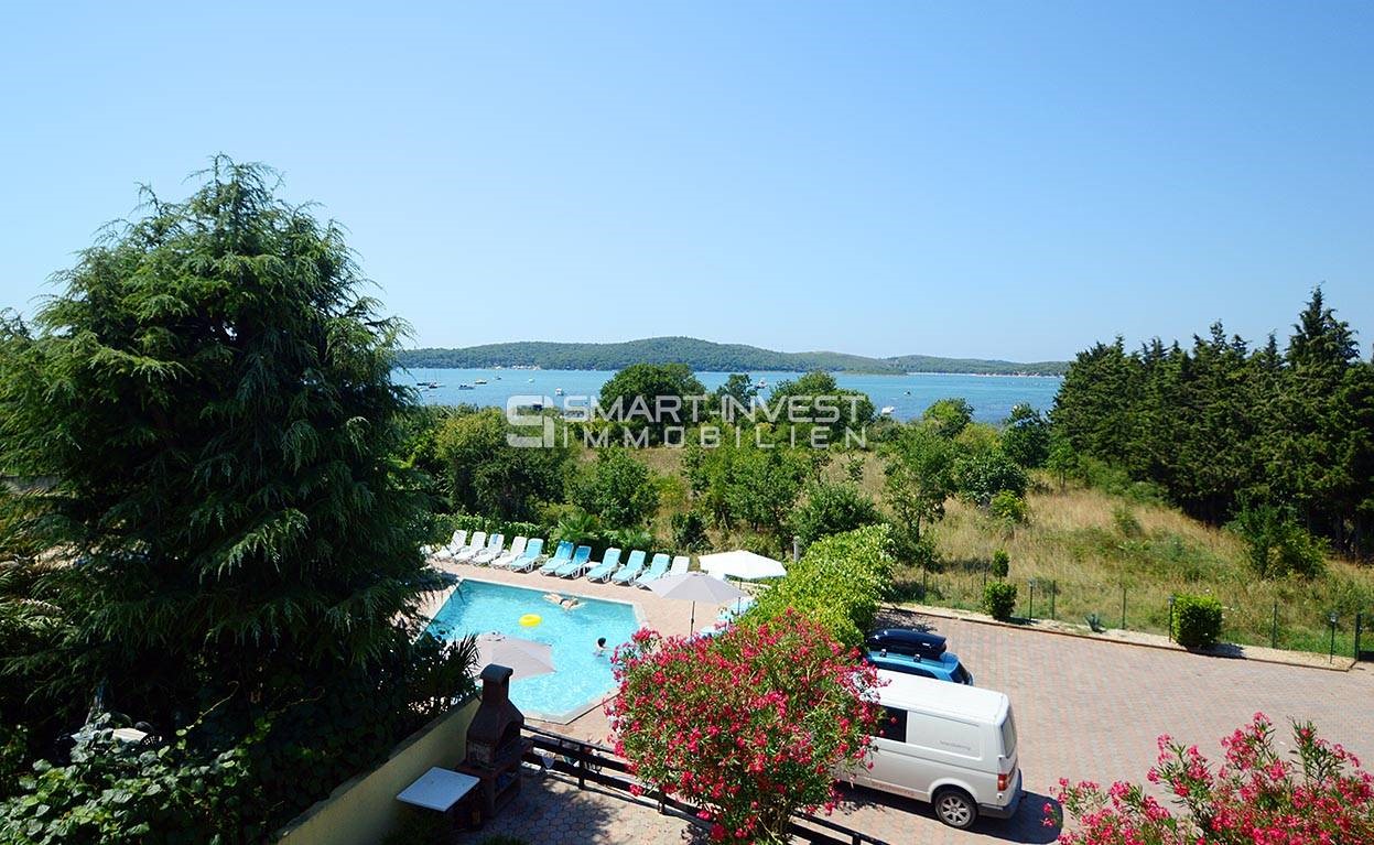 ISTRIA - MEDOLINO, Hotel con piscina e vista mare vicino al mare, in vendita