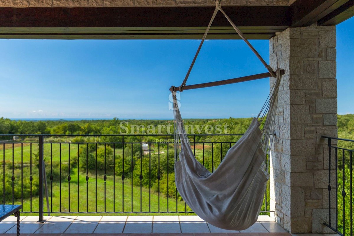 ISTRIA - PARENZO, Villa di lusso in pietra con piscina e vista mare, in vendita