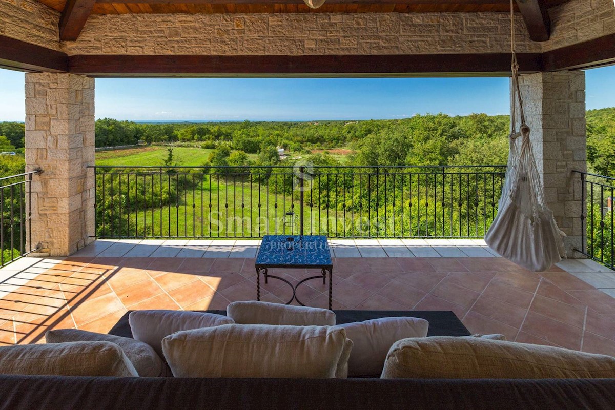 ISTRIA - PARENZO, Villa di lusso in pietra con piscina e vista mare, in vendita