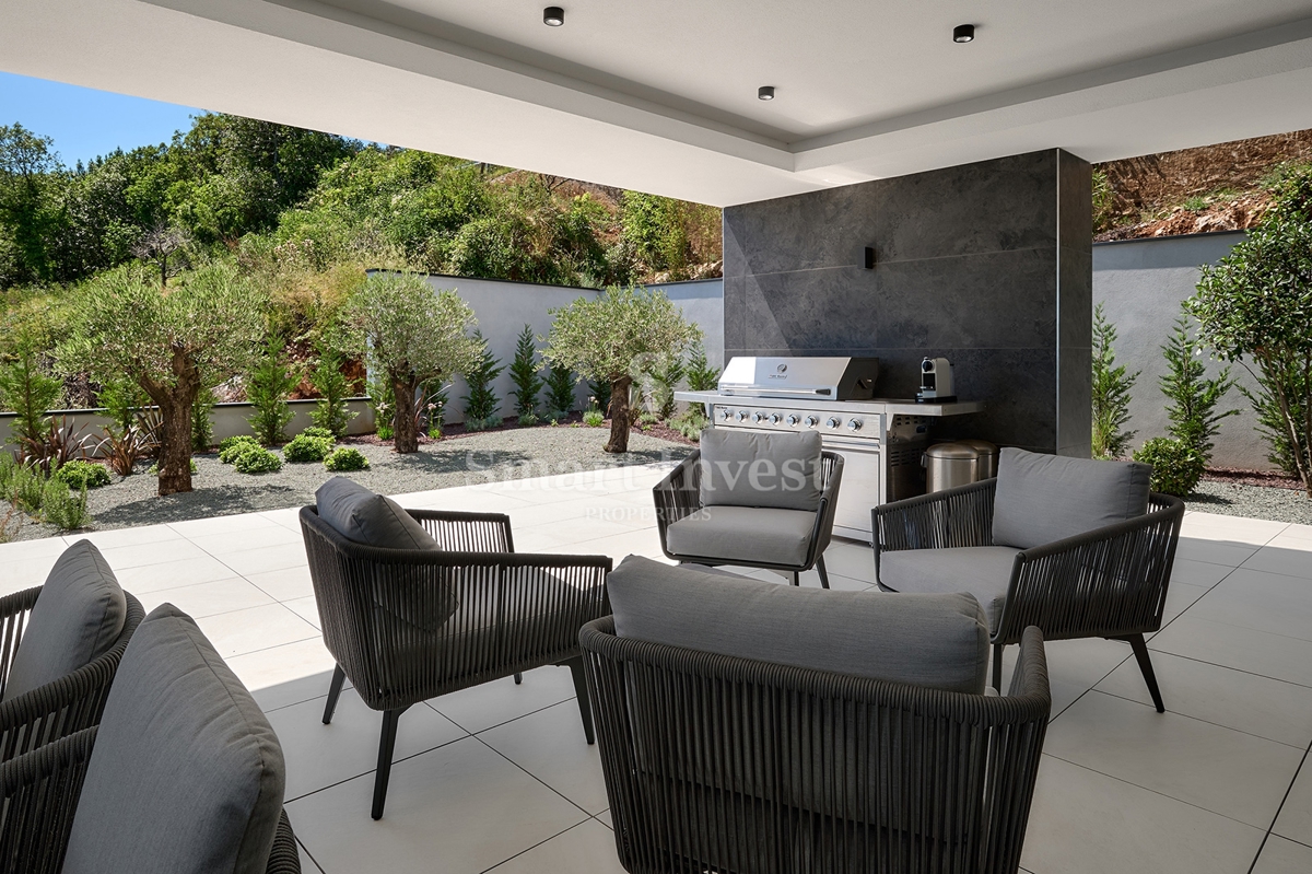 RIVIERA DI OPATIJA, Moderna villa di lusso con vista mare, in vendita