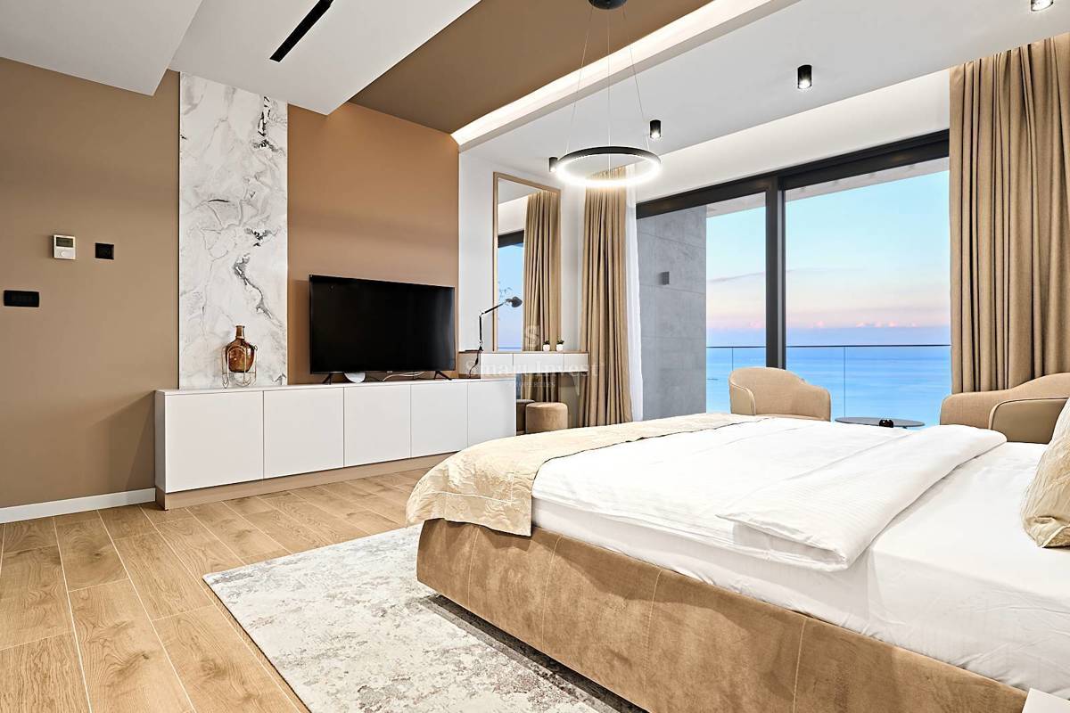 RIVIERA DI OPATIJA, Moderna villa di lusso con vista mare, in vendita