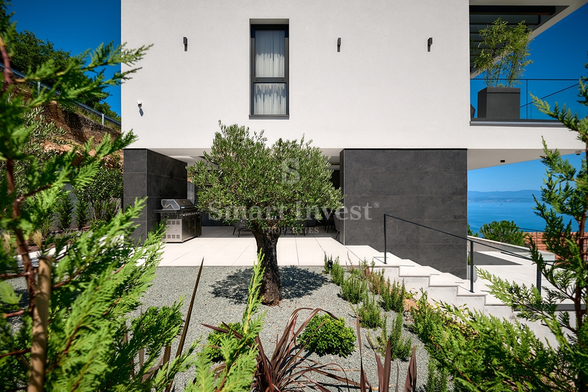 RIVIERA DI OPATIJA, Moderna villa di lusso con vista mare, in vendita