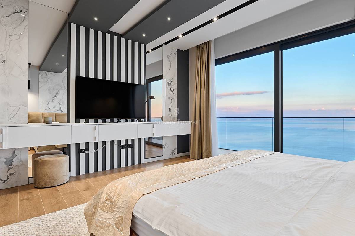 RIVIERA DI OPATIJA, Moderna villa di lusso con vista mare, in vendita