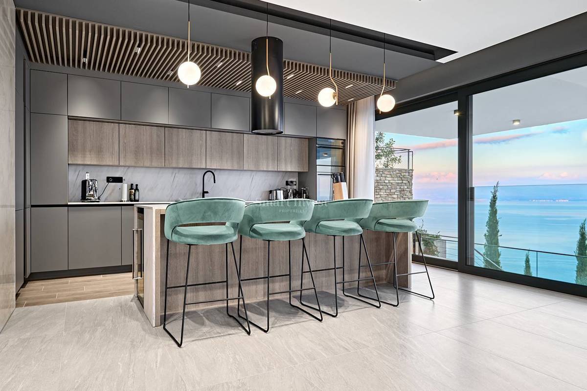 RIVIERA DI OPATIJA, Moderna villa di lusso con vista mare, in vendita