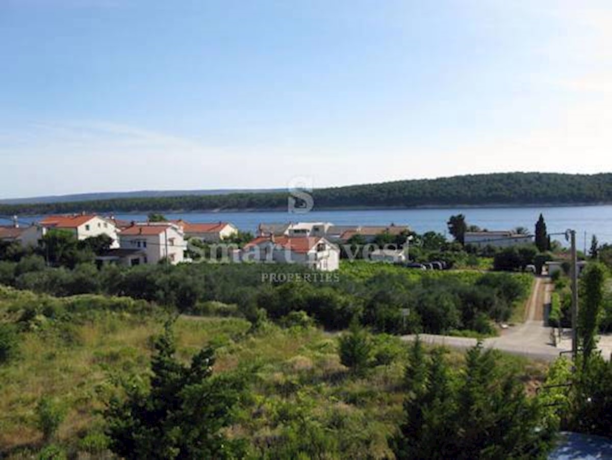 Isola di RAB, Casa con appartamenti, piscina e vista mare