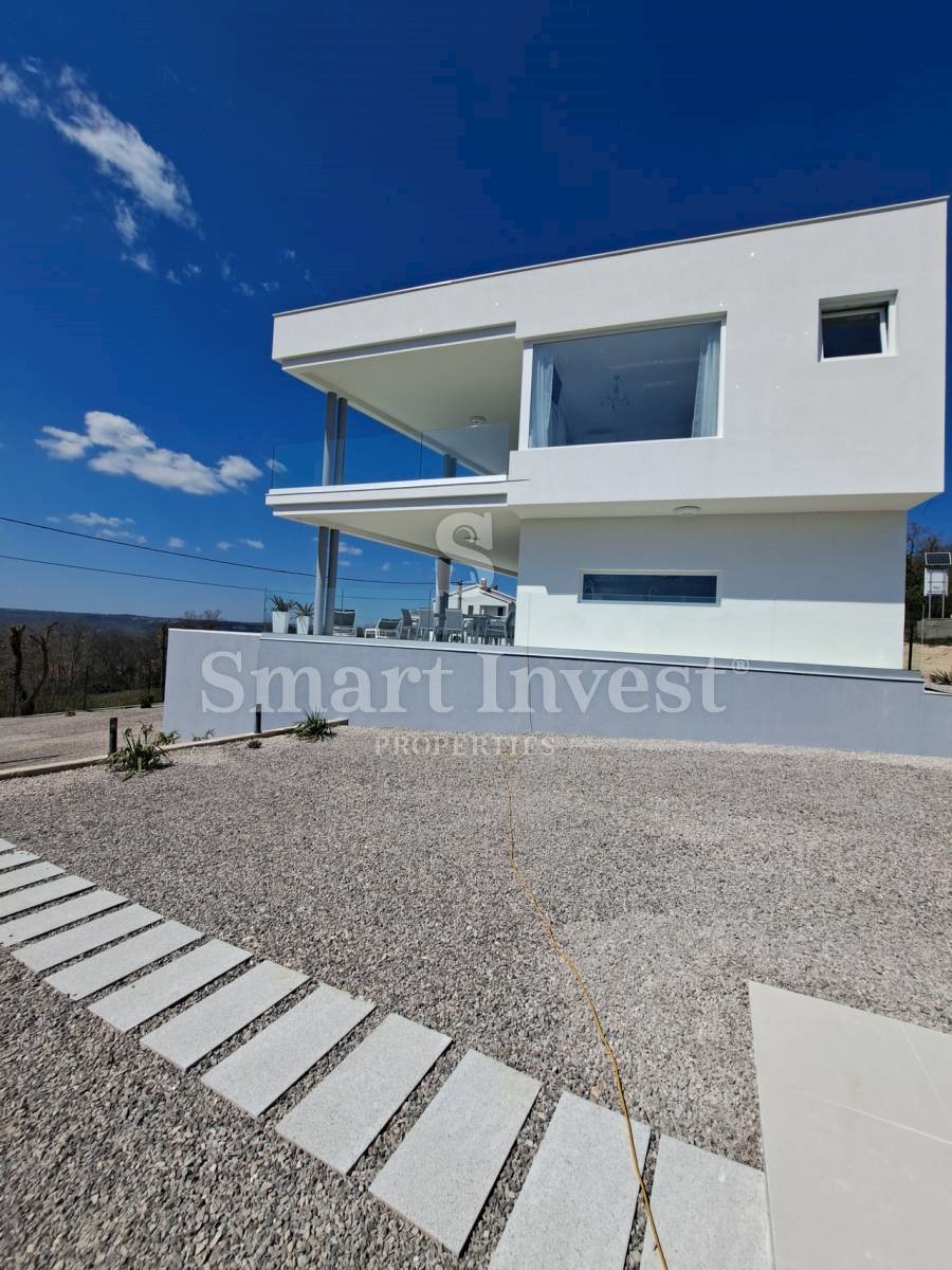 ISTRIA - RABAC vicinanze, Nuova elegante villa con piscina, in vendita