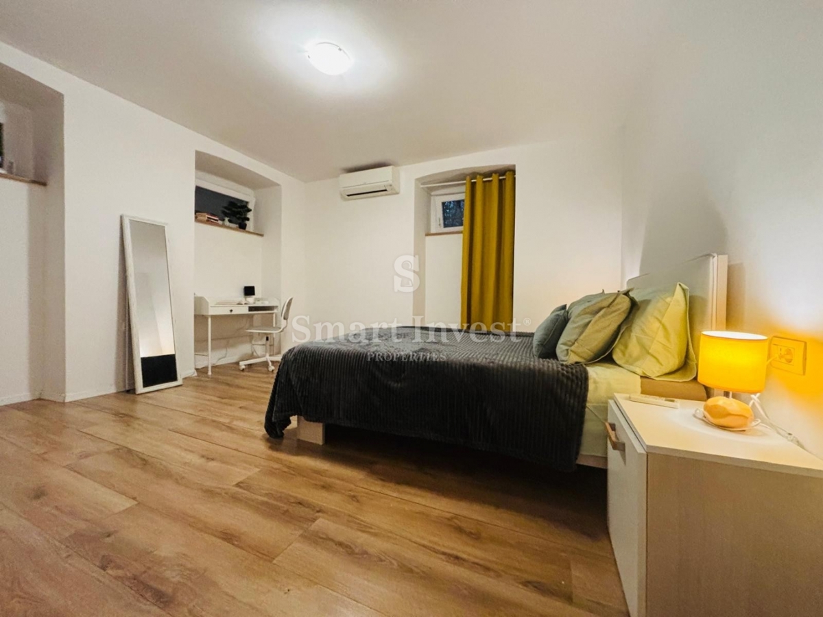 ABBAZIA - CENTRO, appartamento di 2 camere da letto con terrazzo e parcheggio