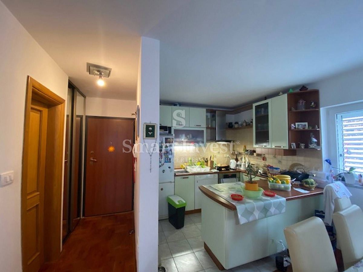 MOŠĆENIČKA DRAGA, appartamento trilocale con vista mare
