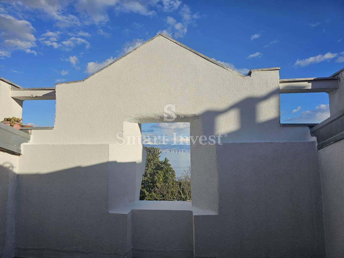 ABBAZIA - CENTRO, appartamento fronte mare con terrazza