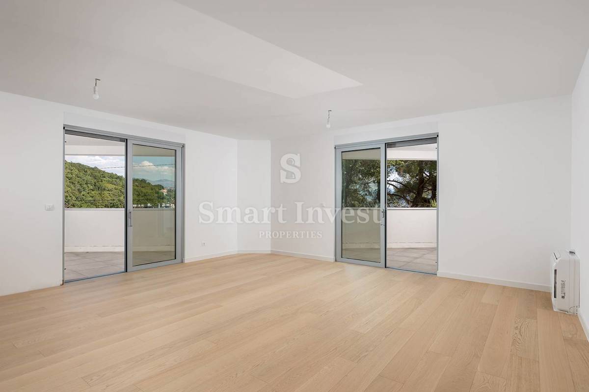 ABBAZIA, appartamento con vista mare in complesso con piscina