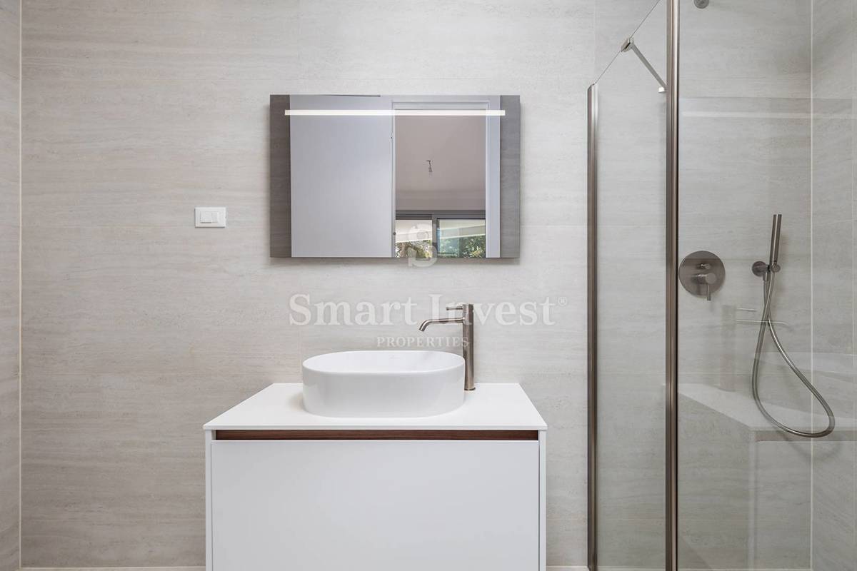 ABBAZIA, appartamento con vista mare in complesso con piscina