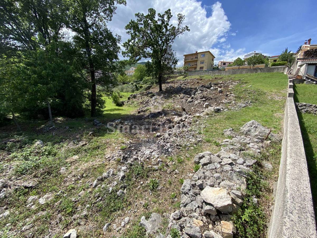 ABBAZIA - POBRI, terreno edificabile per la costruzione di una villa con vista mare