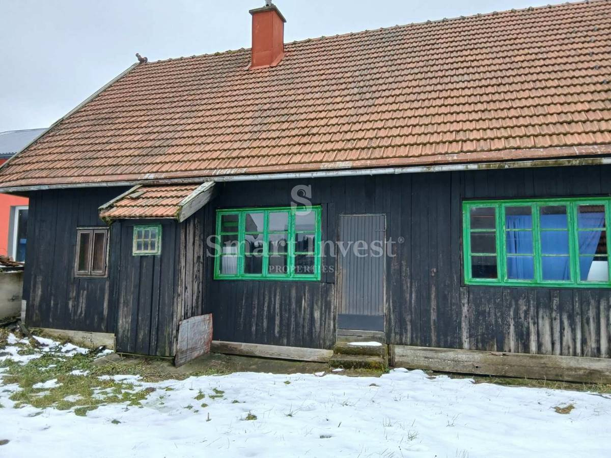 FUŽINE, casa di 120 m2 con un grande terreno